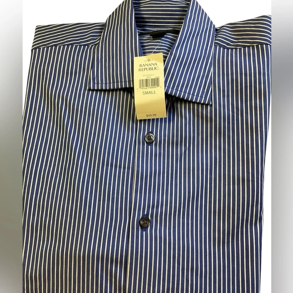 Banana Republic Men’s Blue Striped Dress Shirt Small 14–14.5 NWT